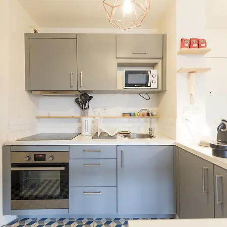 Le Patte D'oie Apartment